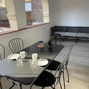 - Iberia Apartment Barcelona