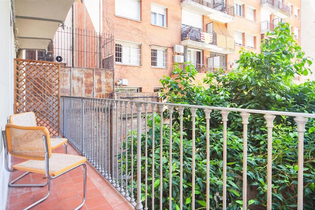 Casp Green House Barcelone 3*,